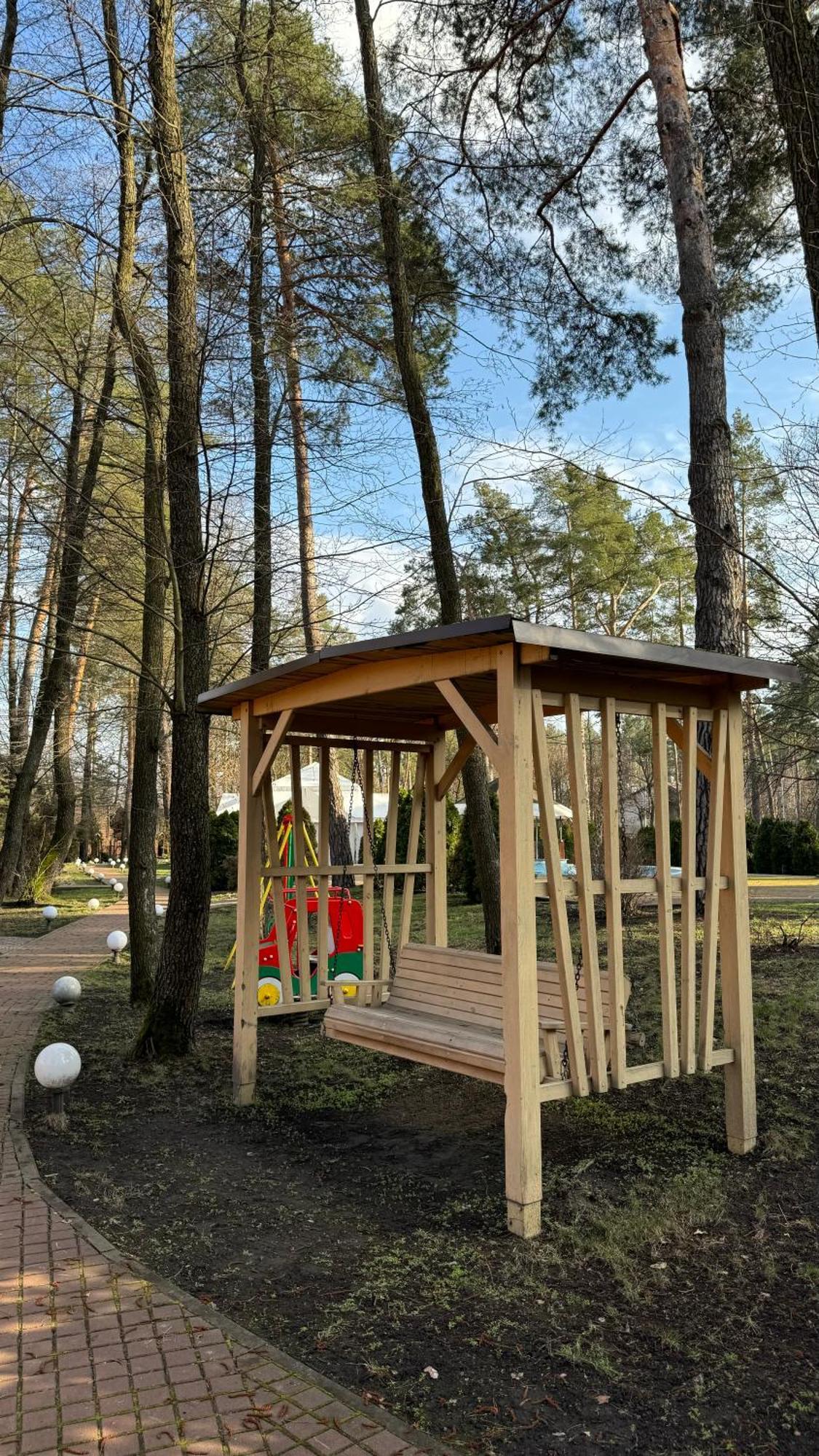 Tysha Forest Club Romankiv Bagian luar foto